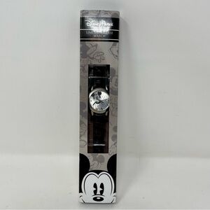 New in Box Disney Parks Limited Release Watch